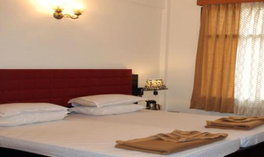 פורי Hotel Surya Beach Inn חדר תמונה